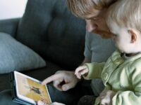 AI in Childhood Learning: Educating Parents