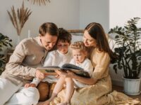 Christian Parenting: Teaching Pre-Schoolers the Ten Commandments