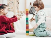 Choosing Toys That Grow from Newborn to Toddler