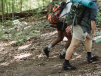 Single-Parent Hiking in Eco-Friendly Spots