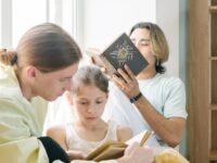 Fostering Pre-Schoolers’ Curiosity in Religious Texts